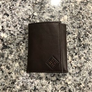 Brand New Columbia Trifold Wallet